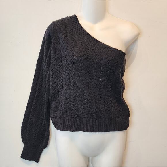 Forever 21 Bkack One Shoulder Cable Knit Sweater Trendy Sweater Size M - Picture 2 of 7